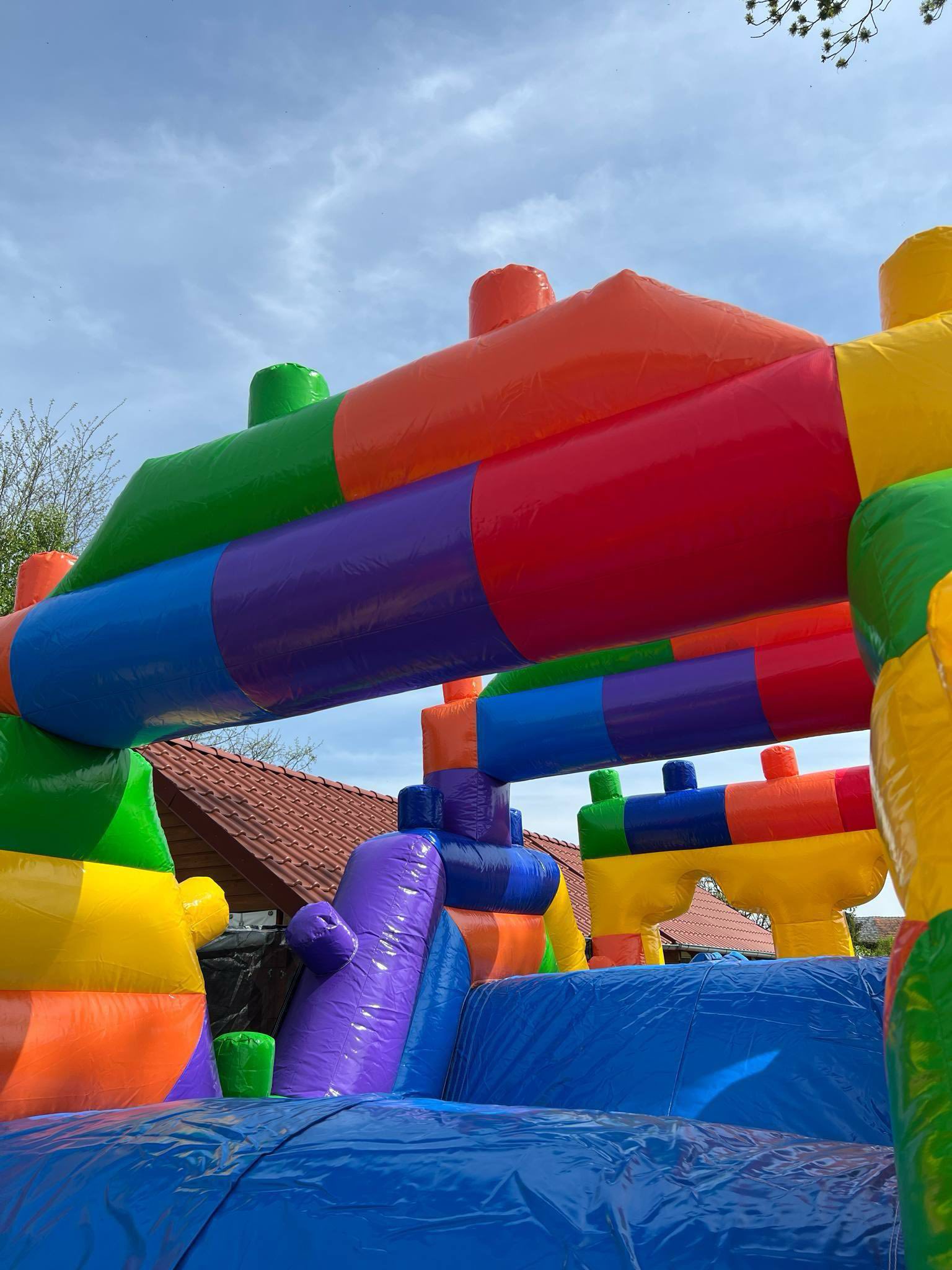 Dmuchany tor przeszkód