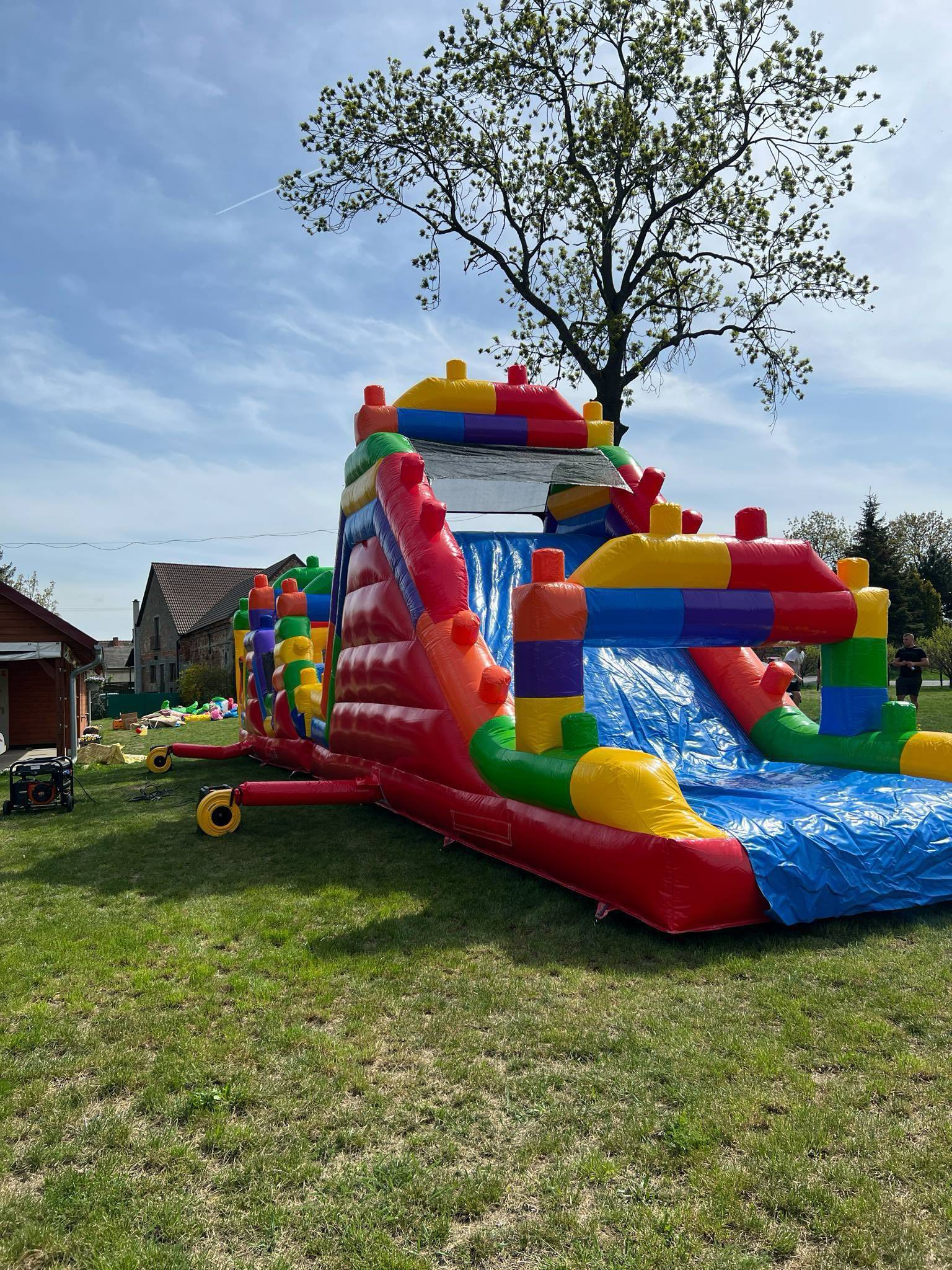 Dmuchany tor przeszkód