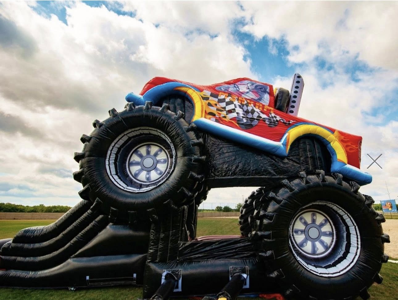 Dmuchany Monster Truck